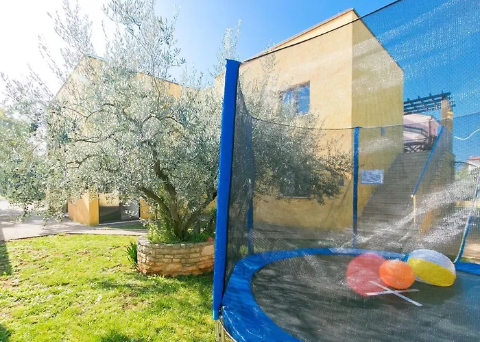 Alpa-4 By Interhome *