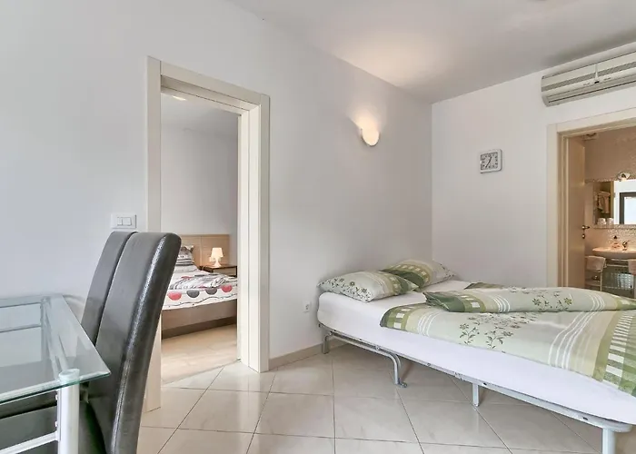 Alpa-4 By Interhome 아파트 우마그