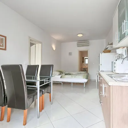 Alpa-4 By Interhome Umag